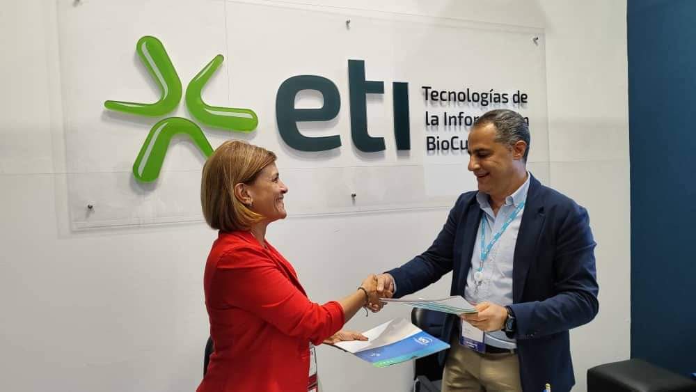 Firma de Convenio ETI-UCI en Informática 2024